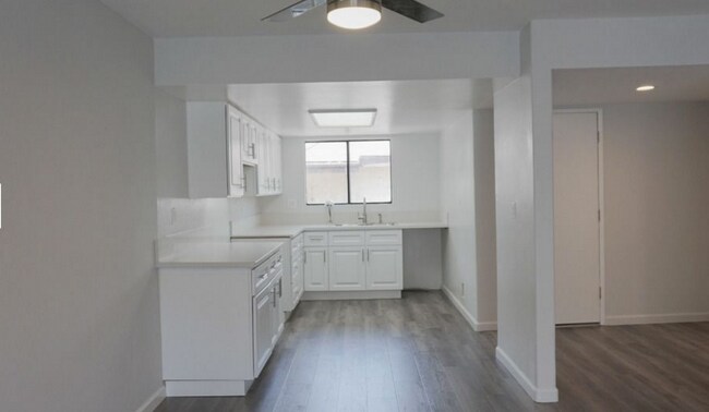 Foto del edificio - 620 W Hyde Park Blvd