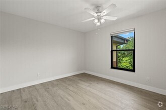 Building Photo - 6142 Whiskey Creek Dr