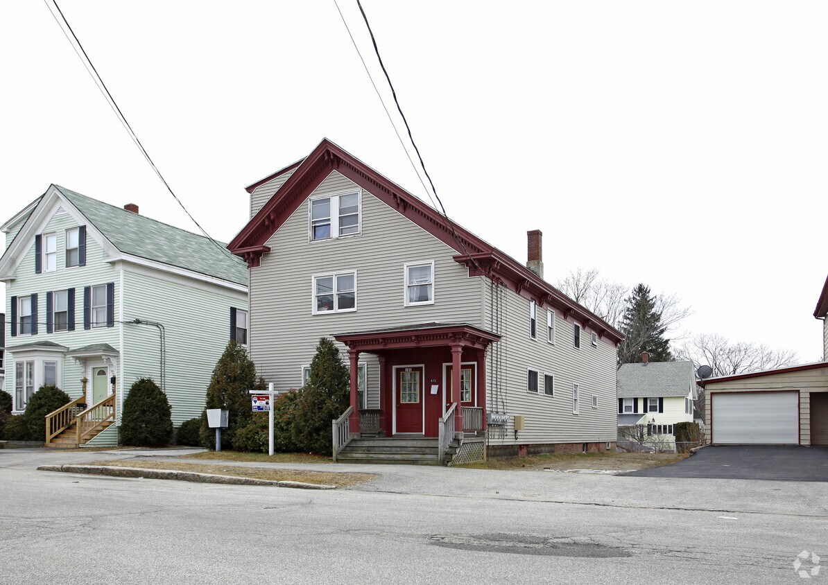 Primary Photo - 415 Main St