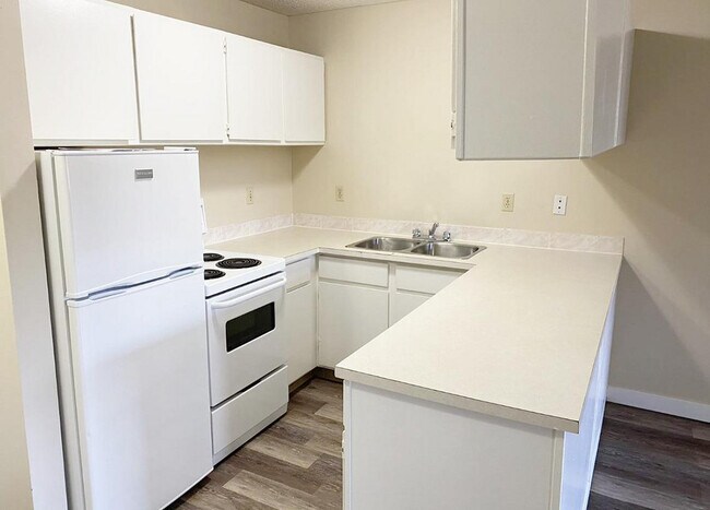 Photo du bâtiment - Capri Gardens