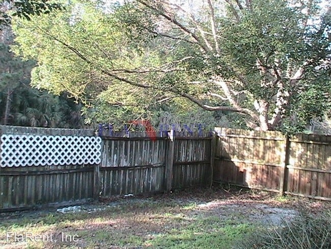 Building Photo - 609 Remington Oak Dr