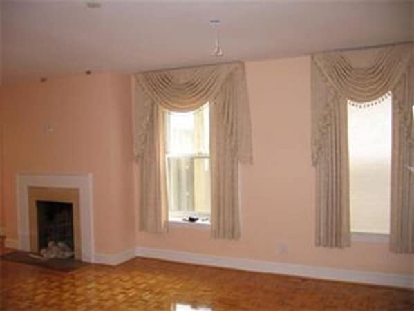 Building Photo - 246 Commonwealth Ave