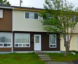 Building Photo - 34 Watson St