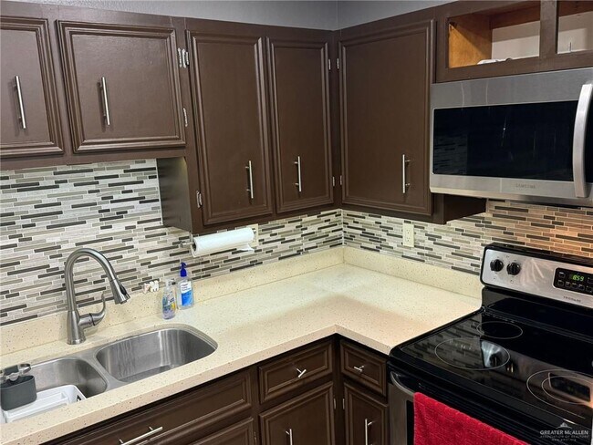 Foto del edificio - 10 Mynah Ave