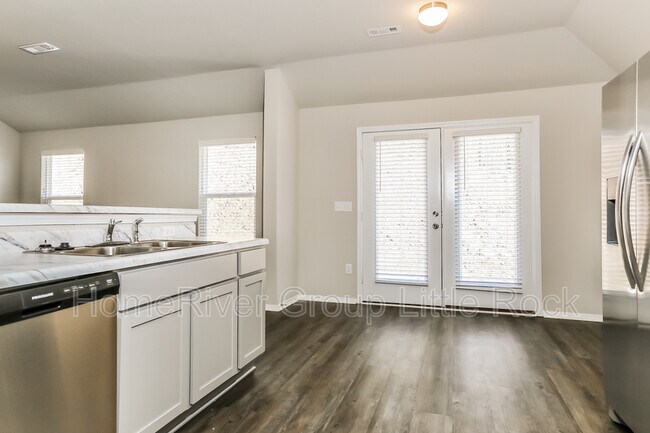 Foto del edificio - 12 Crowley Ridge Dr