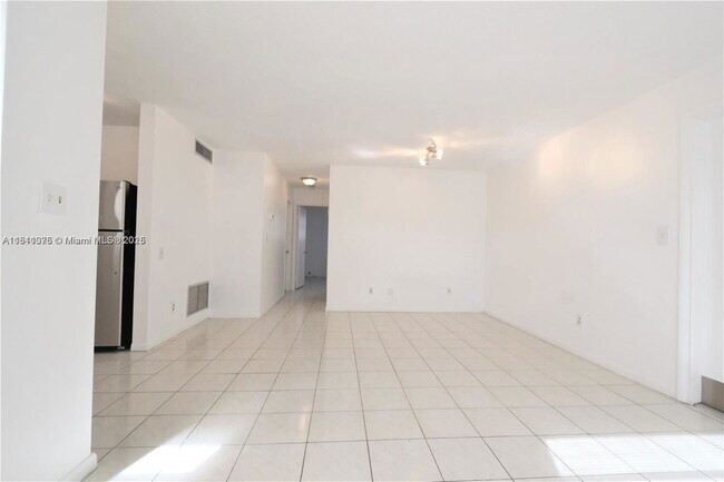 Foto del edificio - 421 NE 1st St