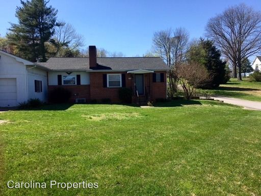 Primary Photo - 1446 Moravian Falls Rd