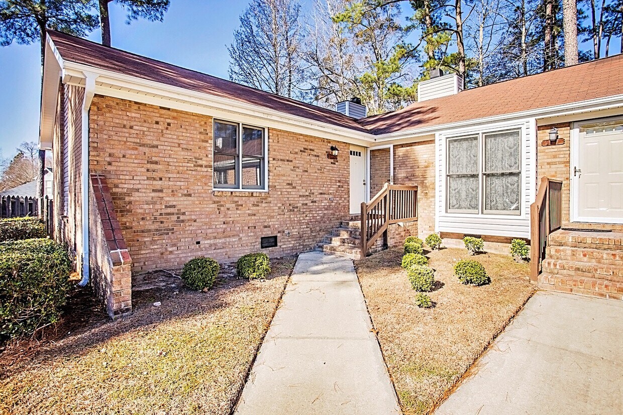 Foto principal - 495 Coronation Drive