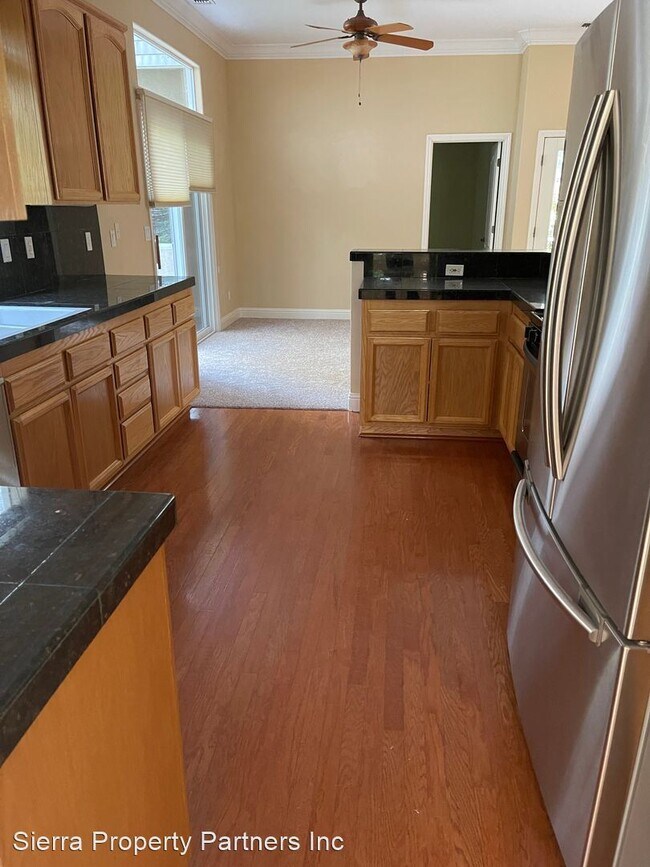 Building Photo - 5 br, 2 bath House - 11808 Kemper Oaks