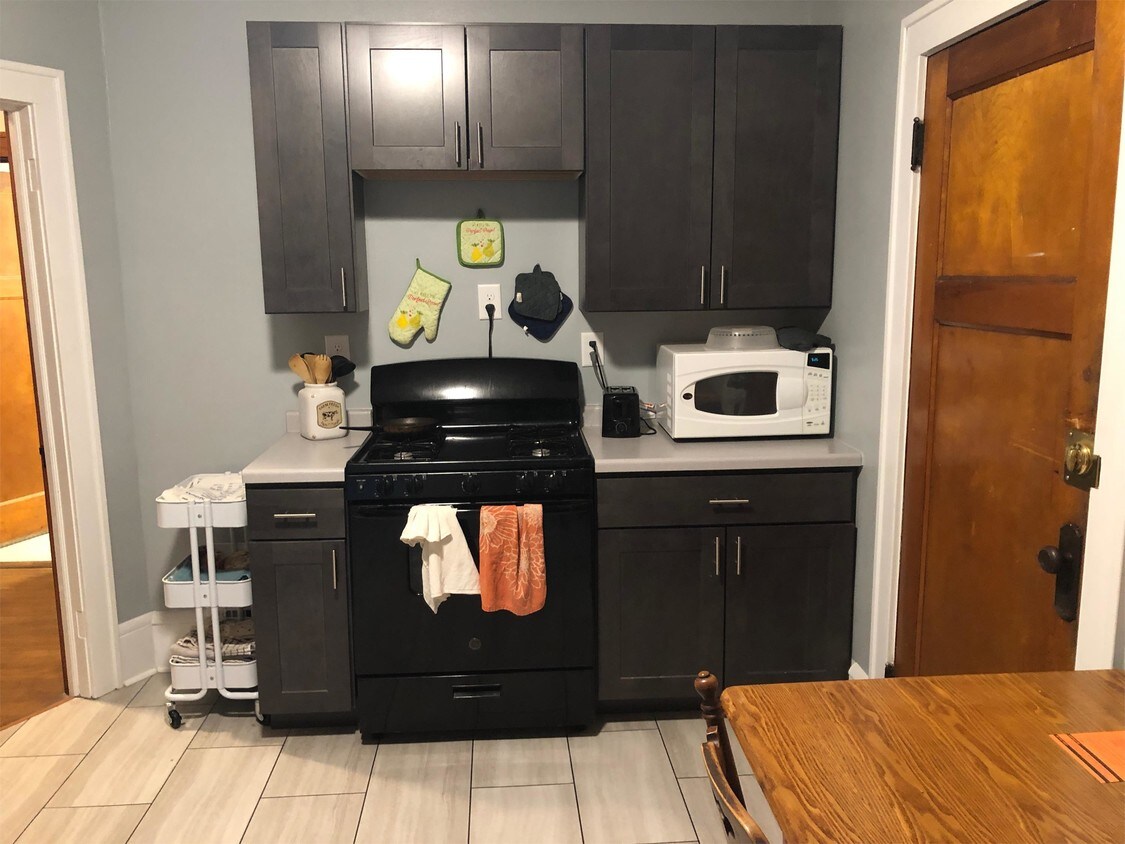 Foto principal - 3040 N Maryland Ave