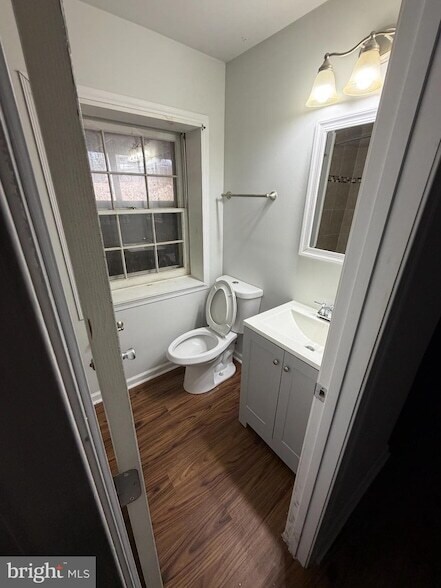 Foto del edificio - 4 Bryant Blvd