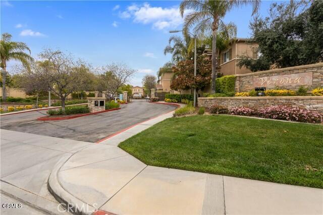 Foto del edificio - 26520 Arboretum Way