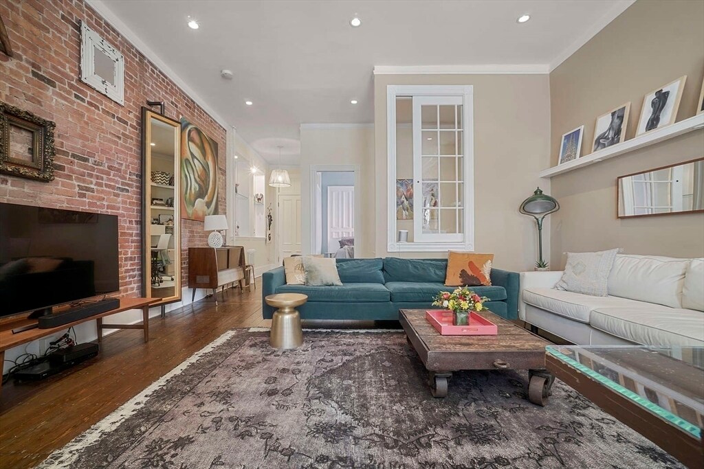 Foto principal - 1411 Washington St