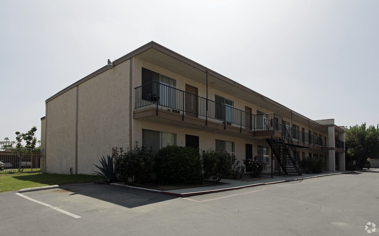 Steel Park Manor Apartments - 505 Wier Rd Apartments