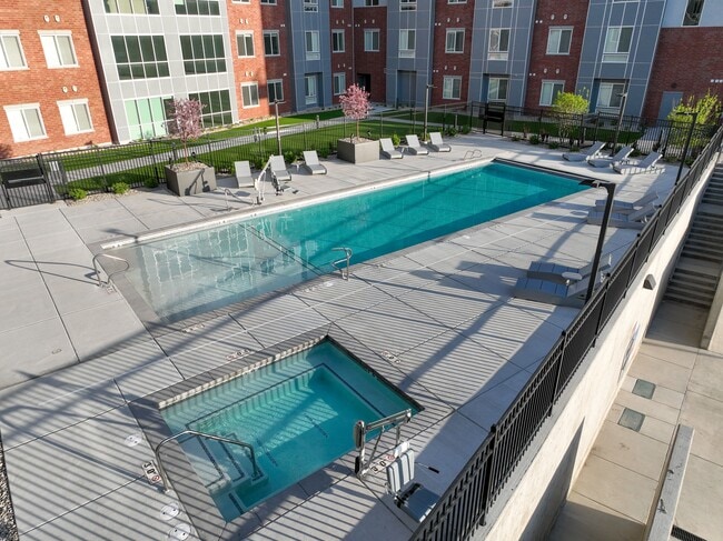 Building Photo - Canyon Vista Apartments
