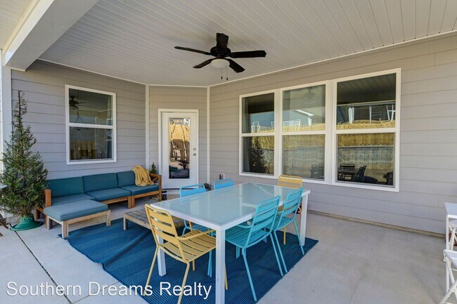 Building Photo - 3 br, 3 bath House - 122 Tuckasegee Way