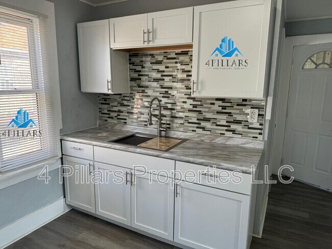 Foto del edificio - 1115 W 150th St