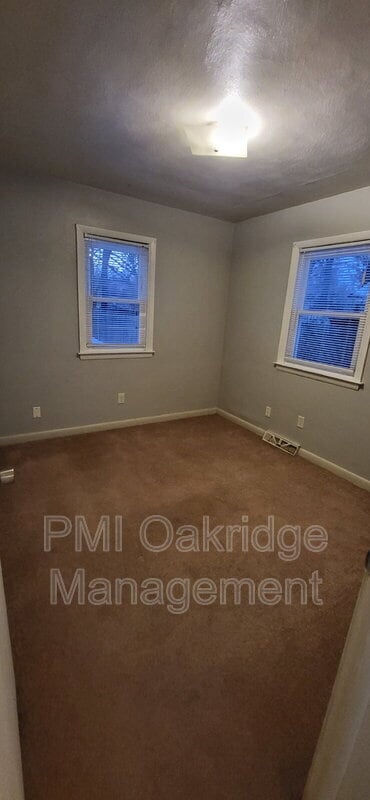 Building Photo - 446 N Madison St