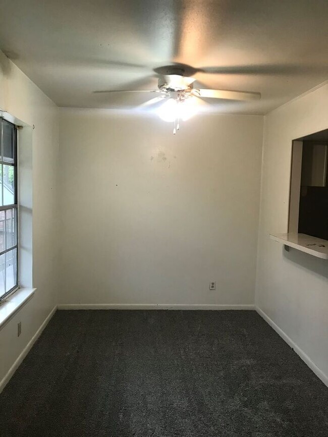 GREAT FAIRFIELD OAKS CONDO - Condo for Rent in Shreveport, LA