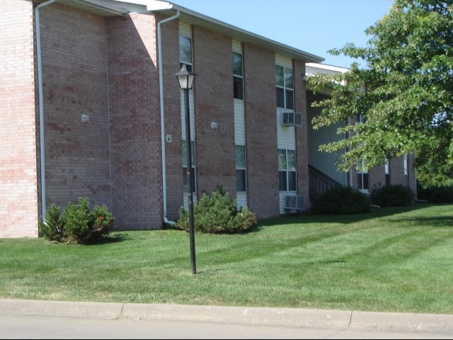 Foto principal - Burlington River Apartments