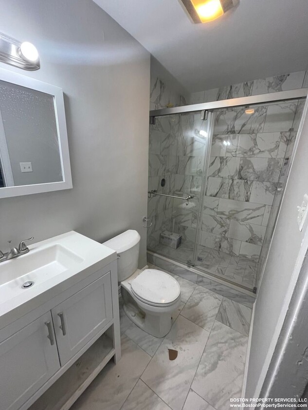 Building Photo - HOT ALLSTON LISTING!!!!