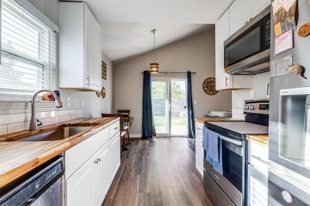 Building Photo - 11310 Golden Triangle Cir