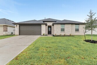 Building Photo - 7418 Elm Lndg Ln