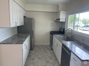 Building Photo - 2338 Koper Dr