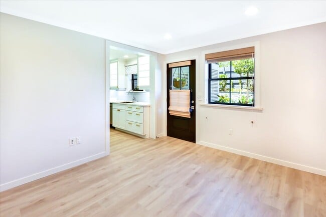Living Area and Front Door - 90 Pinehaven Dr