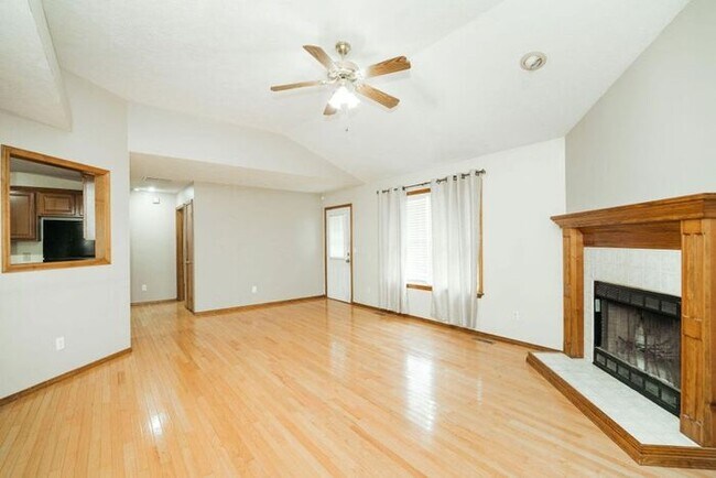 Foto del edificio - Welcome home!!! This stunning 3 bedroom, 2...