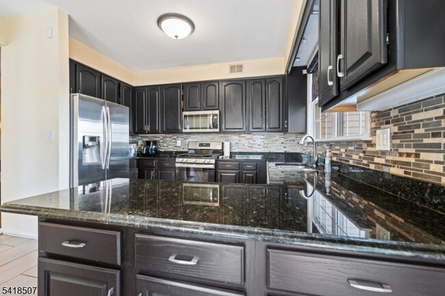 Foto del edificio - 29 Newell St