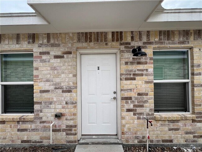 Foto del edificio - 13 Israel E Ave