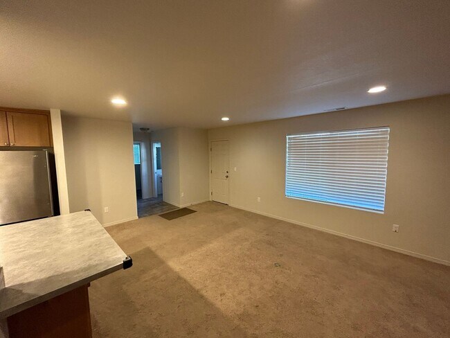 Foto del edificio - AUG750-800