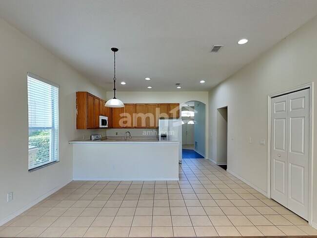 Building Photo - 33500 Terragona Dr