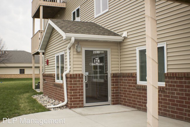 Foto del edificio - 2530 17th Ave S
