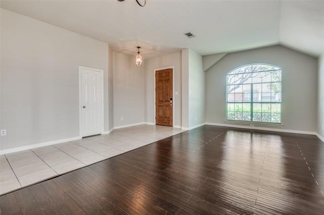 Foto del edificio - 2767 Waterway Dr