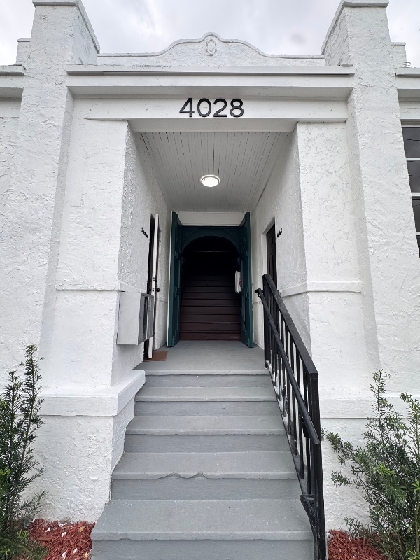 Foto del edificio - 4028 SW 11th St