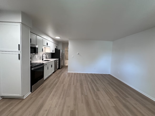 Photo - 1612 Garfield Ave Apartment