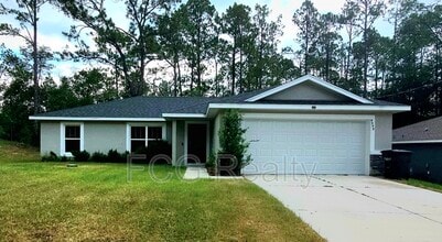 Building Photo - 9999 N Sandree Dr