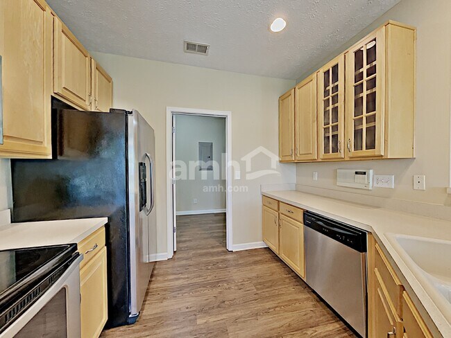 Foto del edificio - 1001 Mallory Ln