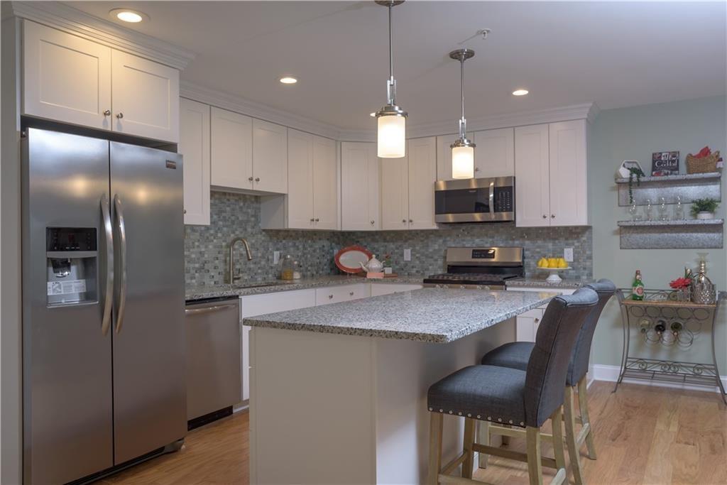 1001 Main St Unit 16, East Greenwich, RI 02818 Condo for Rent in East Greenwich, RI