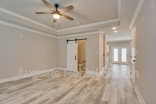 Building Photo - 1220 Jessie Way
