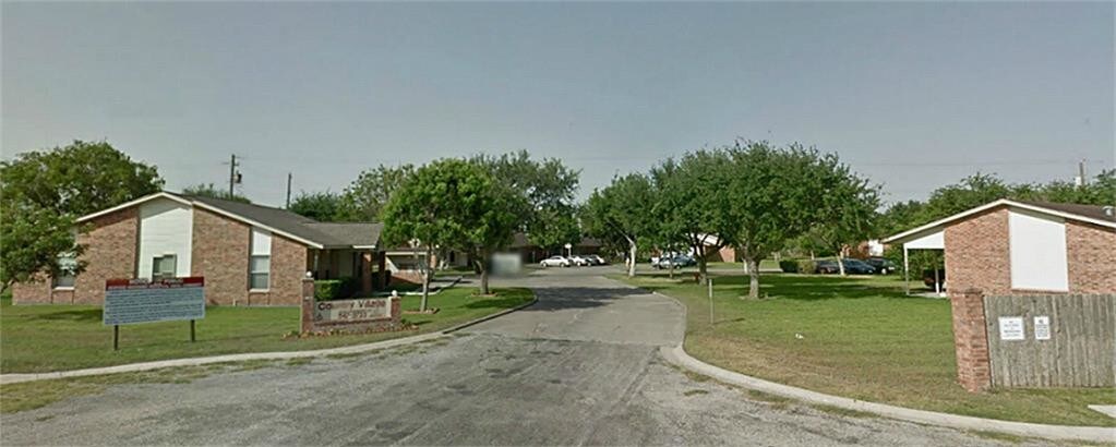 Primary Photo - 1500 Hackberry Ln