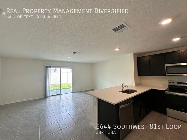 Building Photo - 6644 Southwest 81st Loop