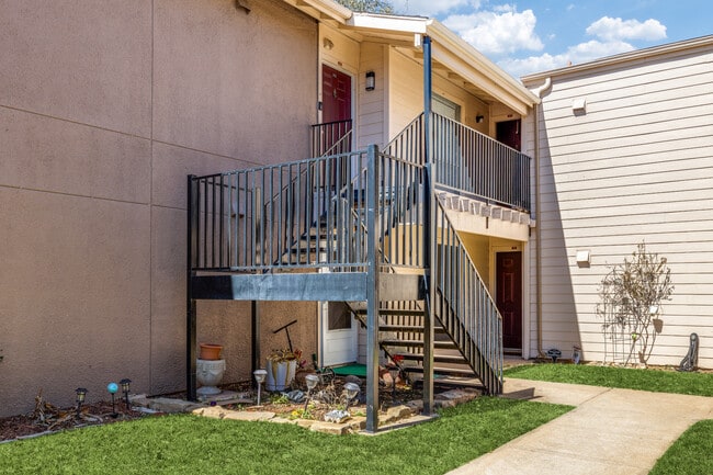 Photo - 5536 Boca Raton Blvd Apartment