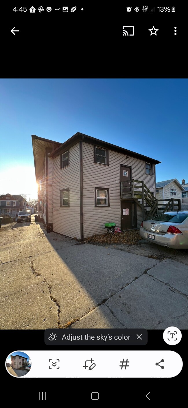 Building Photo - 18 N Atwood Ave