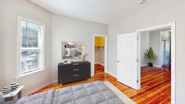 Photo - 52 Sumner Street Apartment