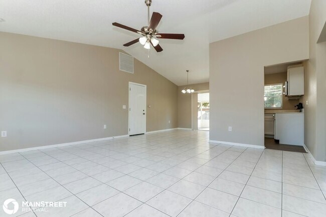 Building Photo - 252 Dolphin Ave SE, St Petersburg, FL 33705