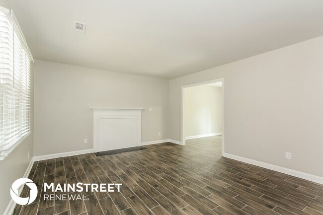 Foto del edificio - 5334 Rolling Oak Ln