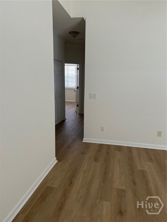 Foto del edificio - 1159 Mohawk St